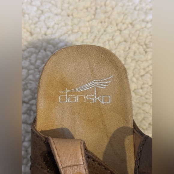 Dansko Women’s Brown Tiffani Wedge Sandal size 37 Lightweight with Buckle - Picture 8 of 8